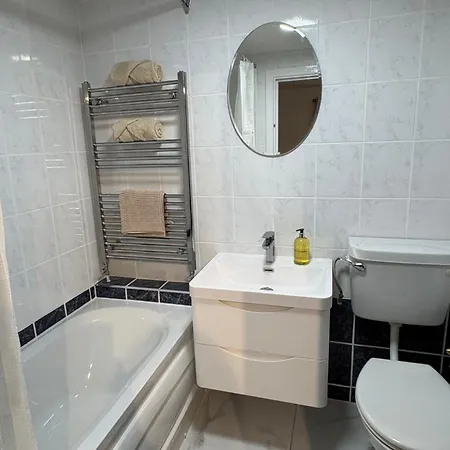 3, Wood Estate *